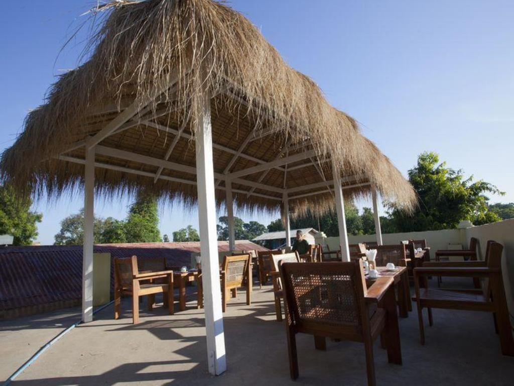 New Wave 1 Guesthouse Bagan Buitenkant foto